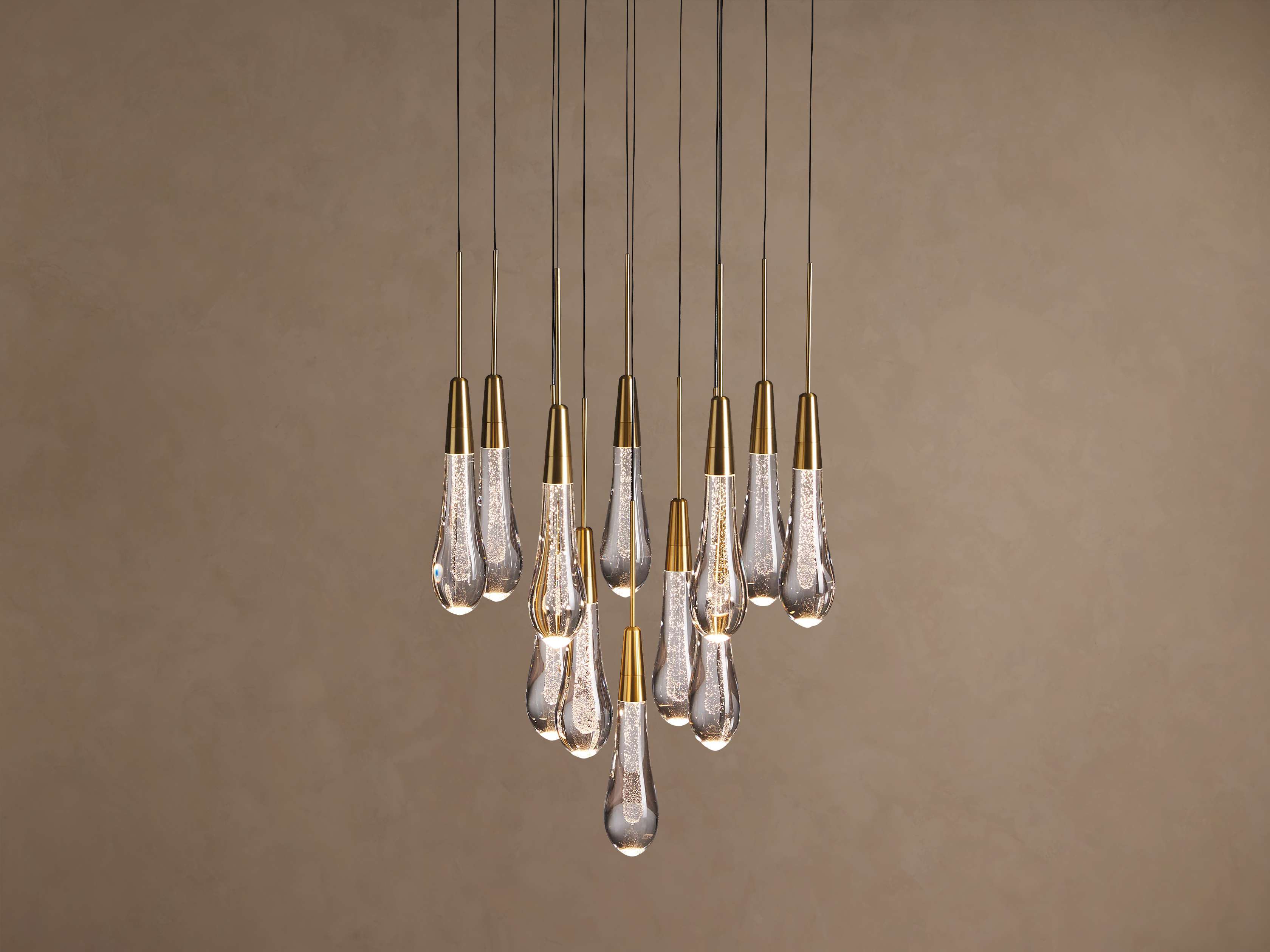Soltaire Round Chandelier